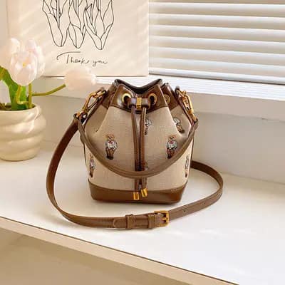 کیف وارداتی 8134