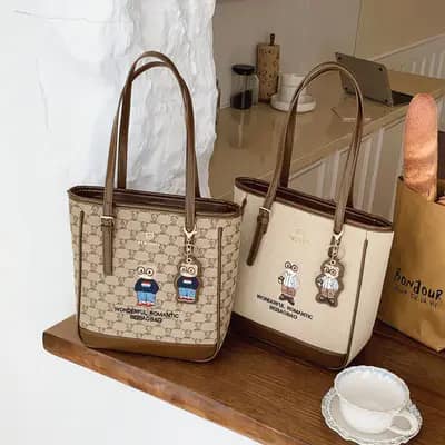 کیف وارداتی 8652